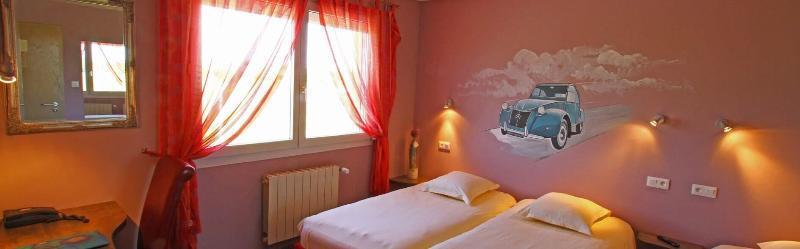 Hotel Champ Alsace Haguenau Exteriör bild